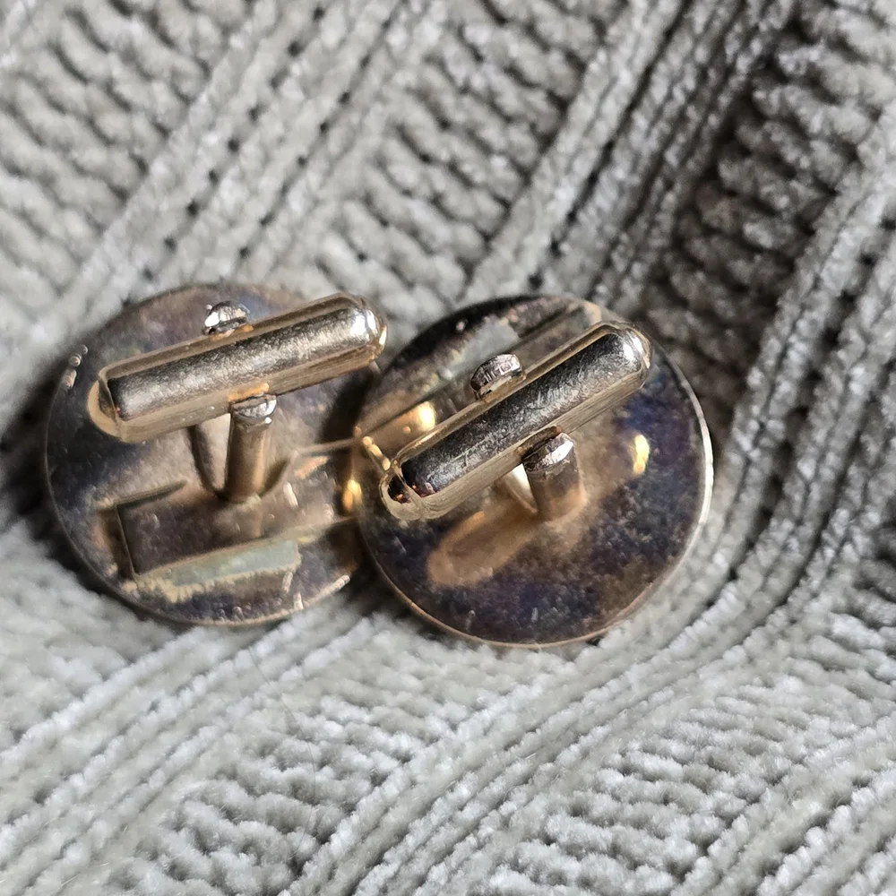 Tigers Eye Textured Cuff Links With Matching Tie Pin